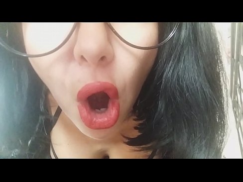❤️ Heval, dêya te îro nahêle tu biçî dibistanê... Pir hewcedariya min bi te heye... Porno li ku.trysex.ru